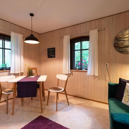 Ferienhaus Am Alten Bahndammヴァルトザッセン エクステリア 写真