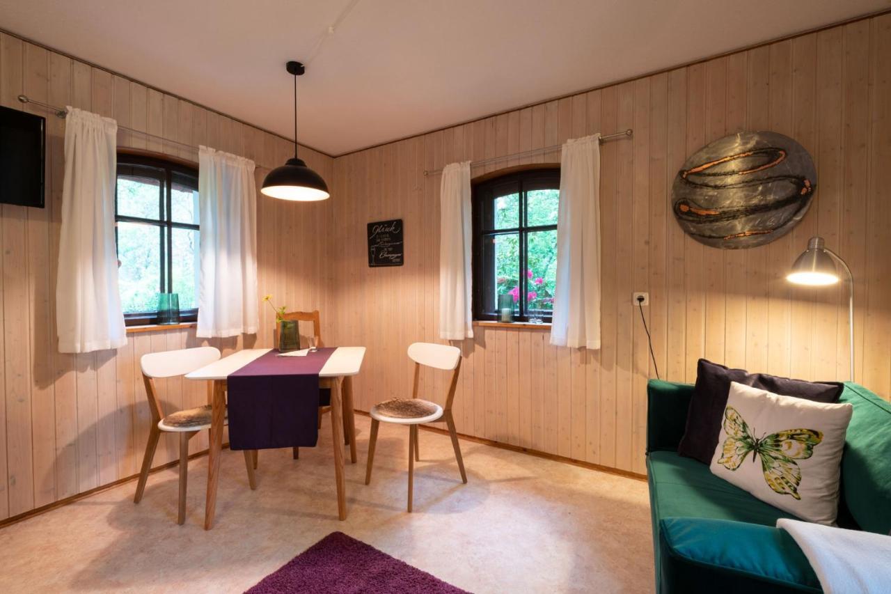 Ferienhaus Am Alten Bahndammヴァルトザッセン エクステリア 写真