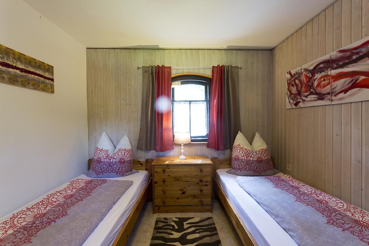 Ferienhaus Am Alten Bahndammヴァルトザッセン エクステリア 写真